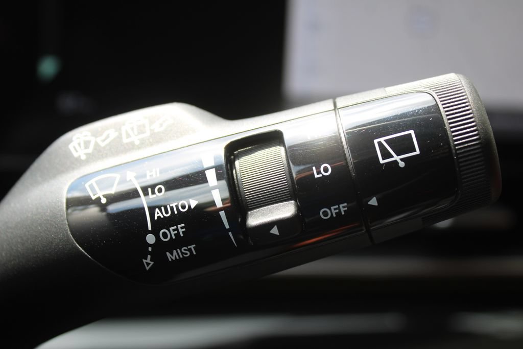 New 2026 Kia Carnival SX Prestige FWD image 40