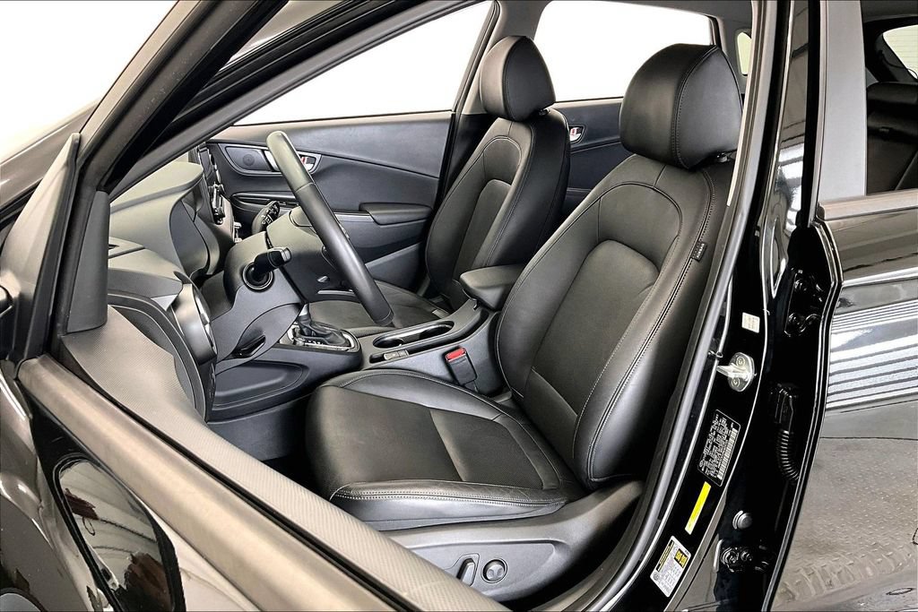 Certified 2022 Hyundai Kona Limited AWD/4WD image 25