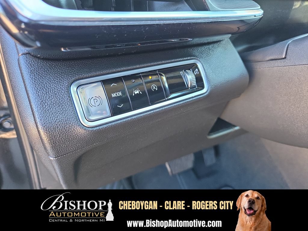 Used 2024 Buick Envision Preferred AWD/4WD image 21