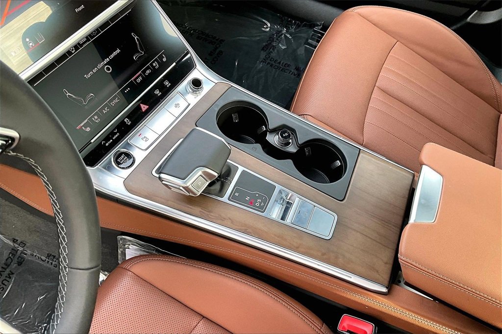 Used 2025 Audi A6 Premium Plus w/ Premium Plus Package image 18