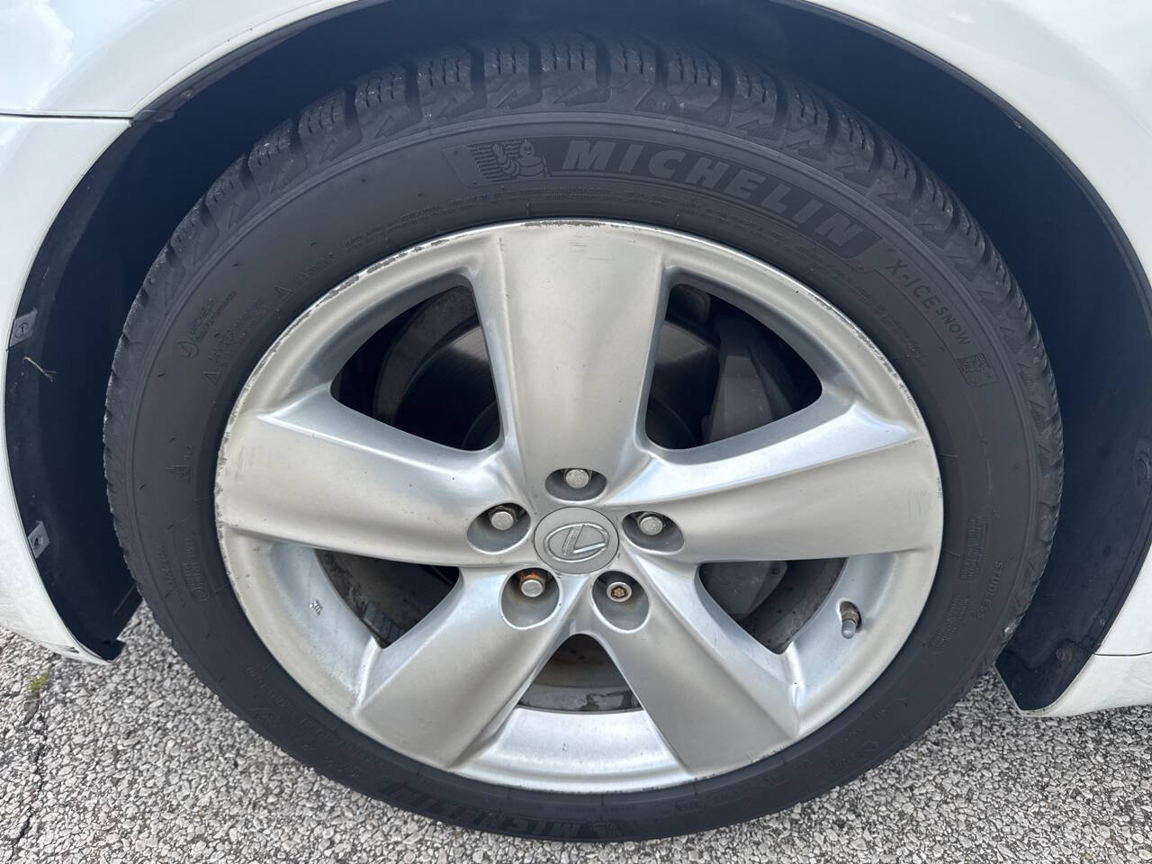 Used 2011 Lexus LS 460 w/ Luxury Value Edition RWD image 29