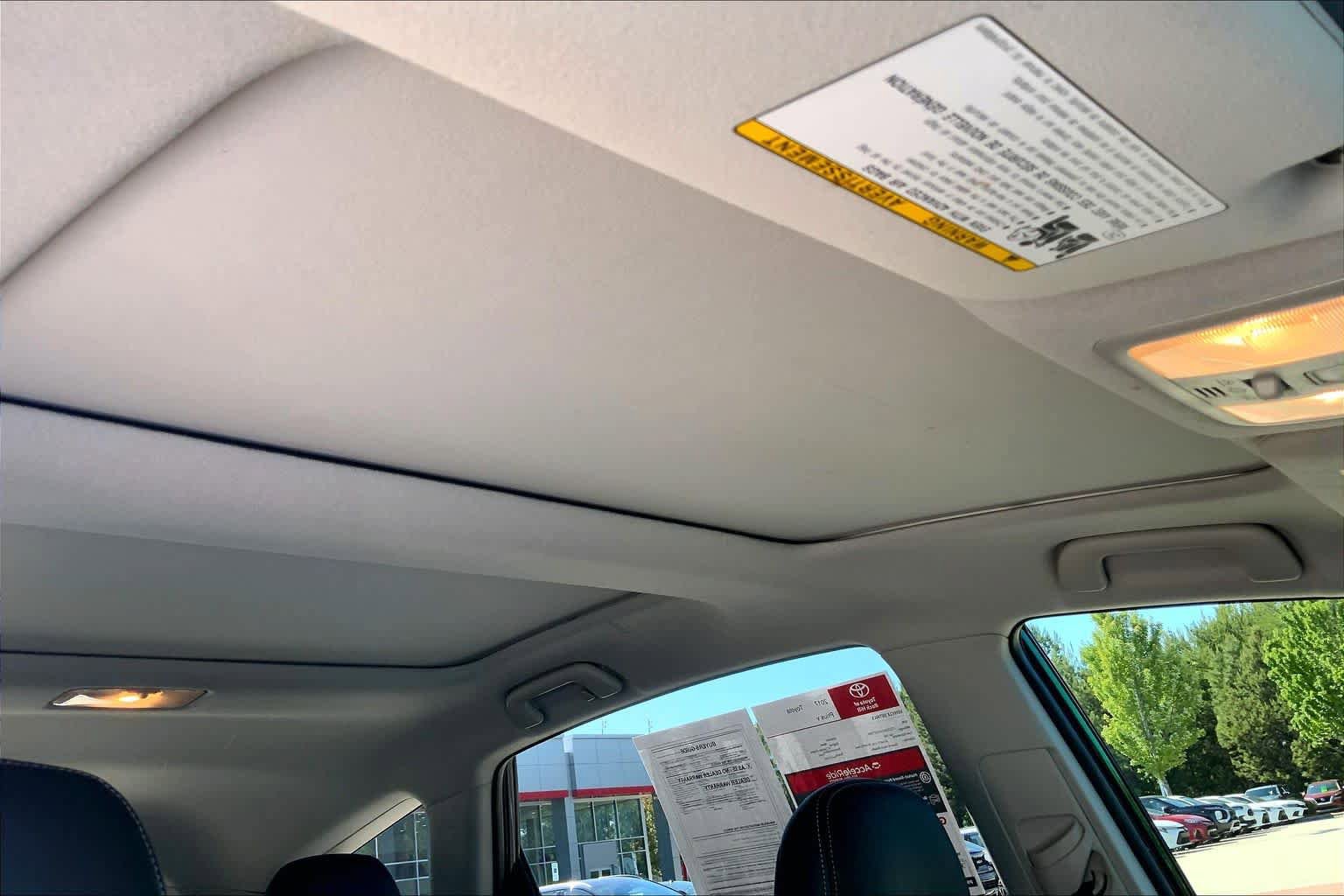 Used 2017 Toyota Prius V Five w/ Advanced Technology Package FWD image 14
