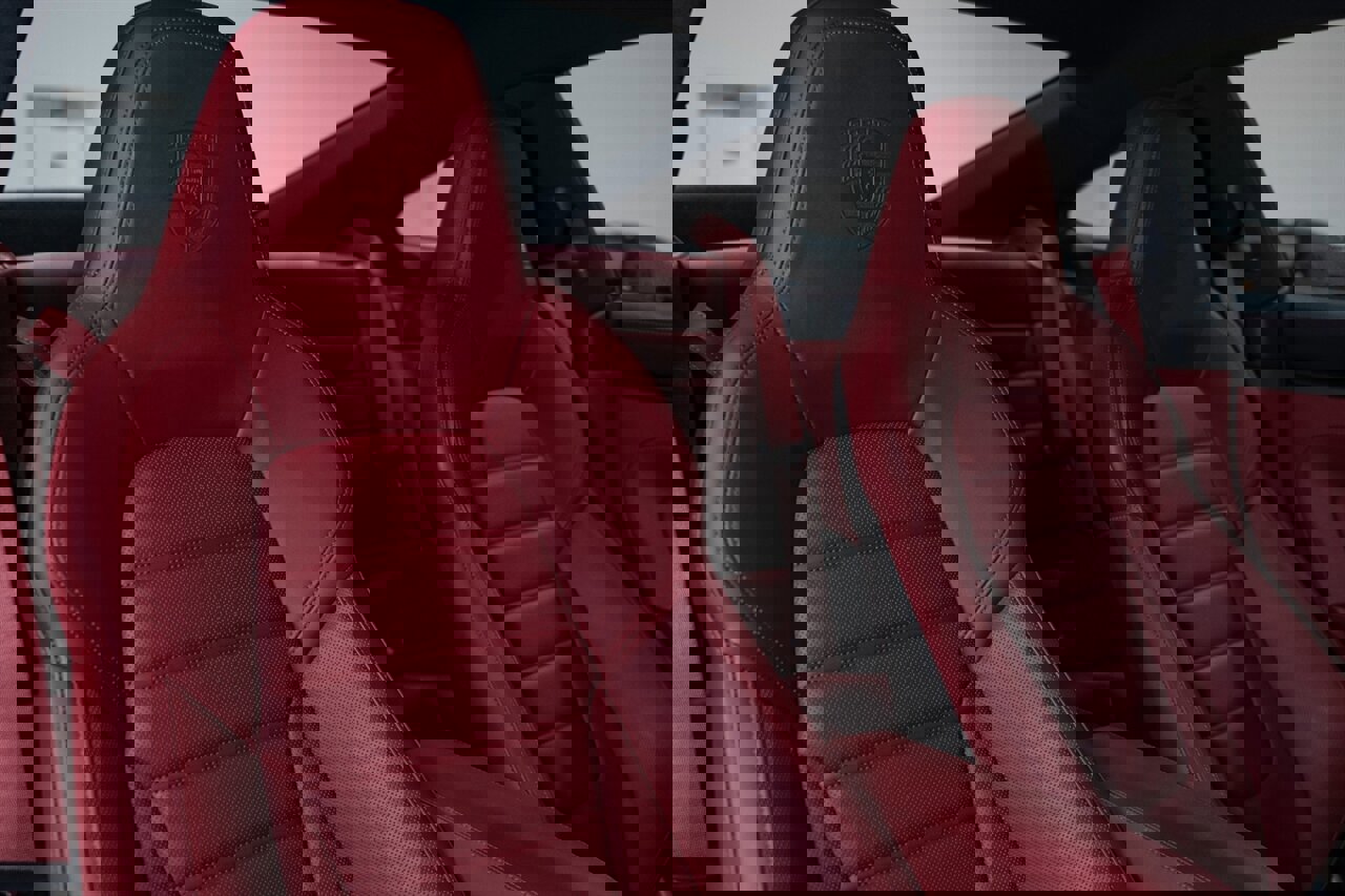 Used 2023 Porsche 911 Carrera 4 GTS AWD/4WD image 59