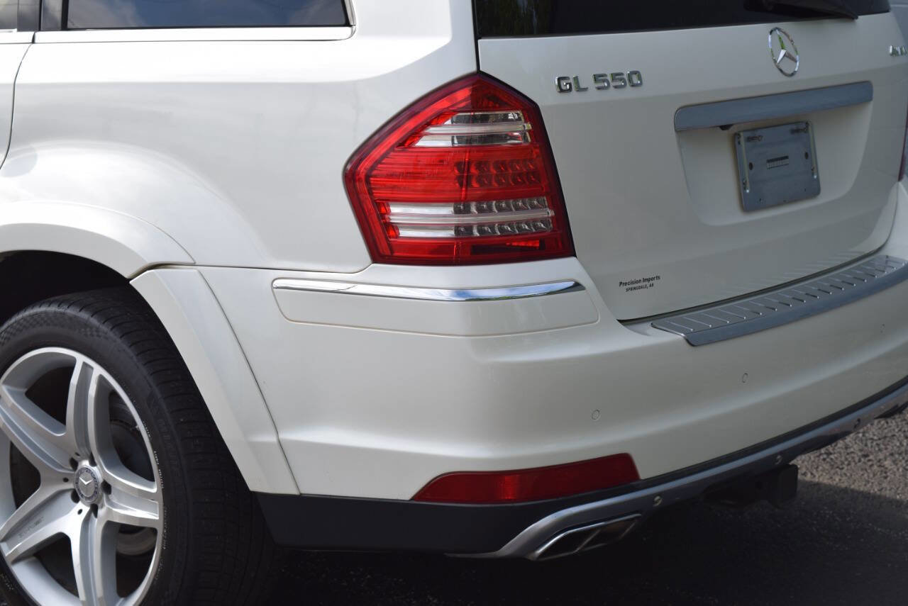 Used 2011 Mercedes-Benz GL 550 4MATIC image 8