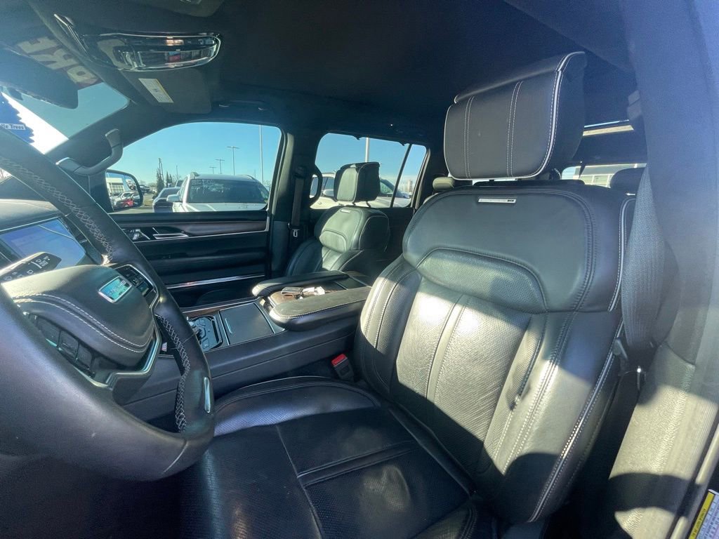 Used 2022 Jeep Grand Wagoneer Series II image 20