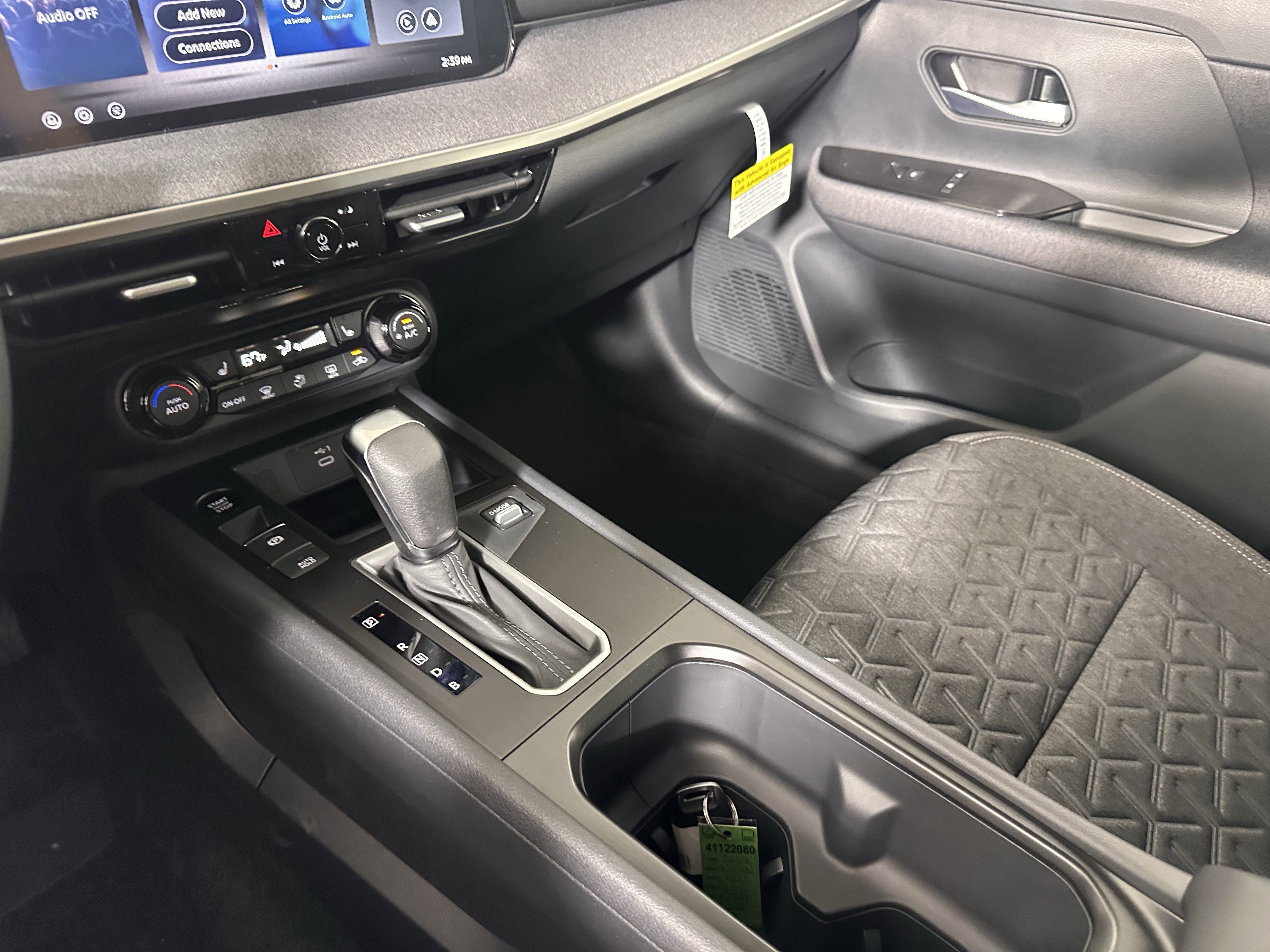 New 2026 Nissan Kicks SV image 27