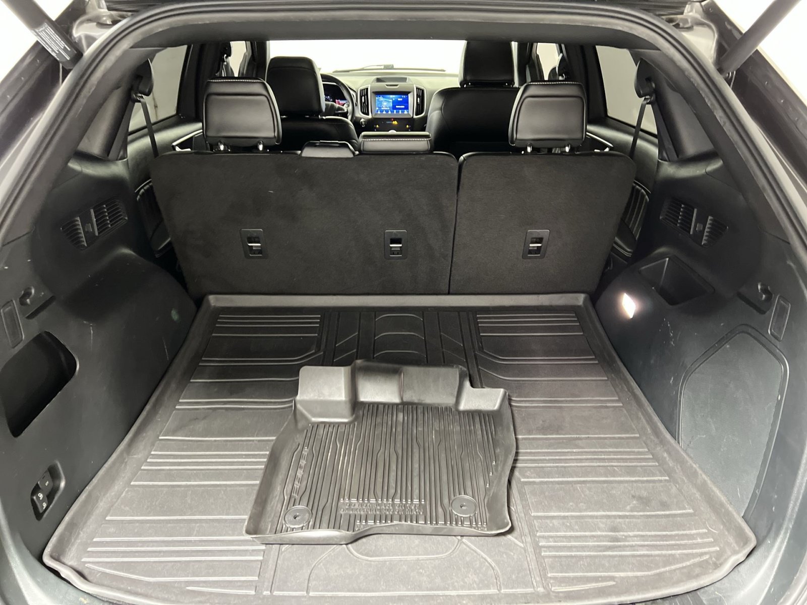 Used 2020 Ford Edge ST w/ Equipment Group 401A AWD/4WD image 26