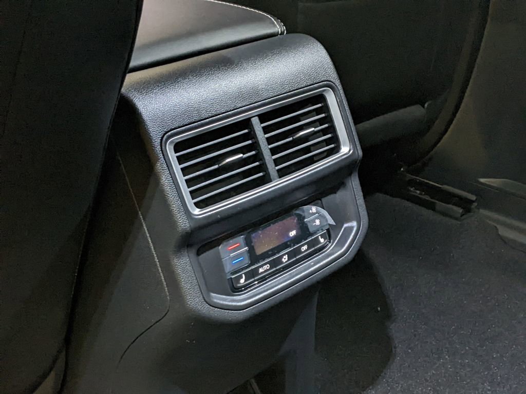 New 2026 Volkswagen Atlas SEL Premium R-Line image 24