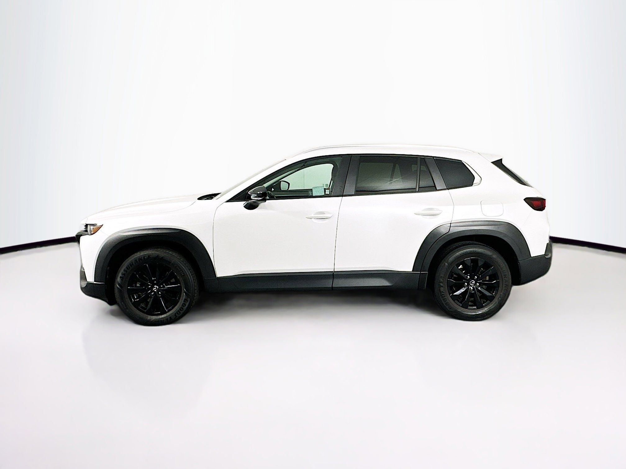 Used 2023 MAZDA CX-50 2.5 S w/ Preferred Plus Pkg image 4