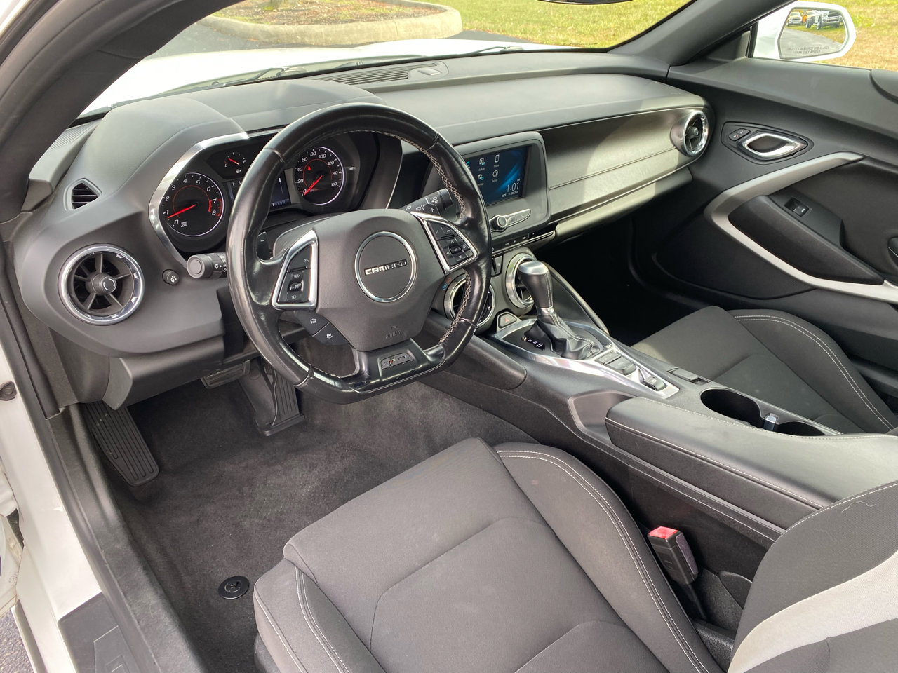 Used 2017 Chevrolet Camaro LT w/ RS Package image 9