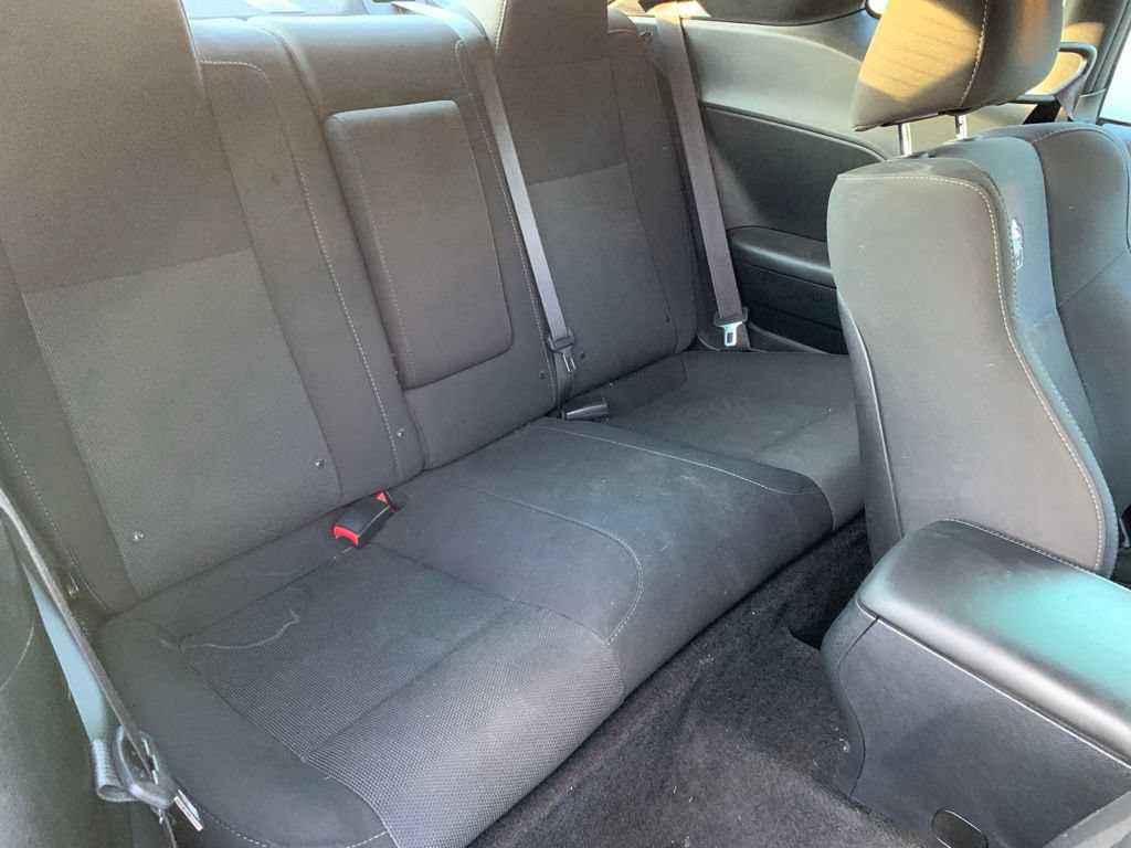 Used 2015 Dodge Challenger R/T Scat Pack RWD image 9