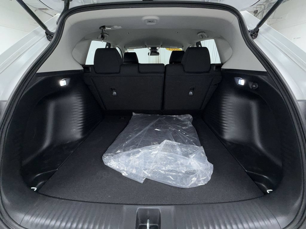 Used 2024 Honda HR-V LX image 16