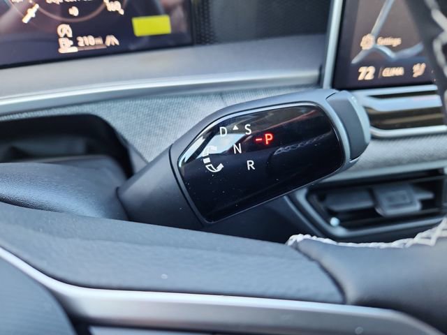 New 2026 Volkswagen Tiguan S image 13