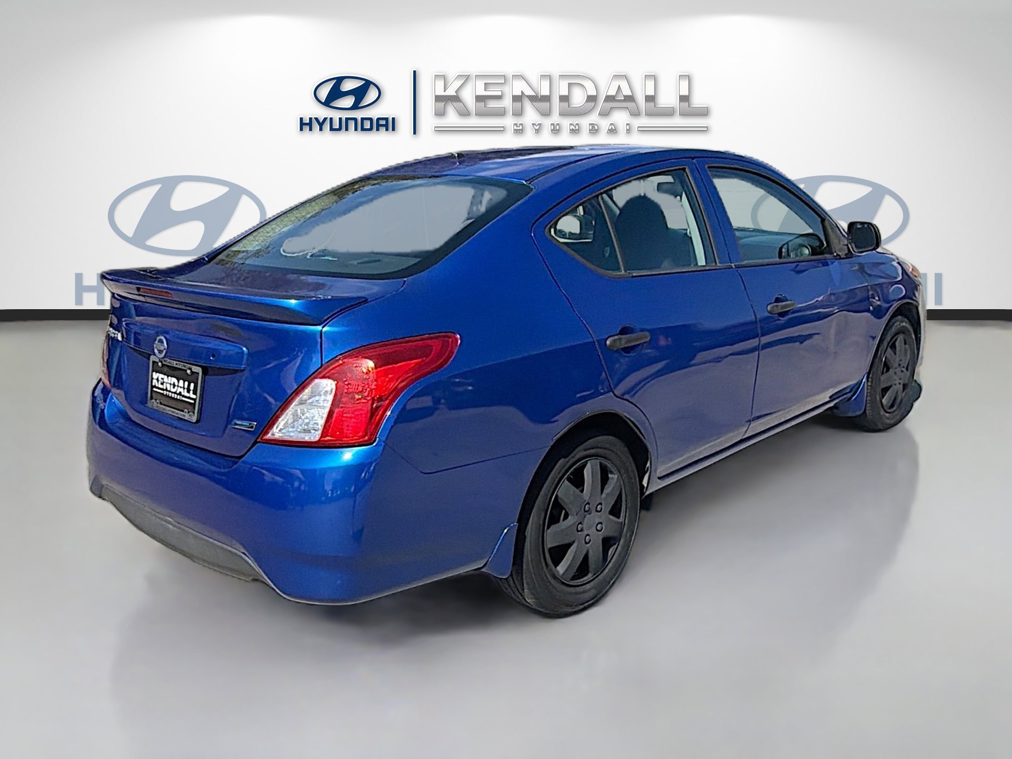 Used 2015 Nissan Versa S Plus image 6