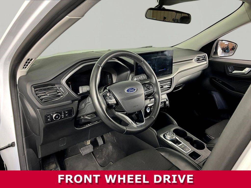 Used 2023 Ford Escape SE FWD image 17