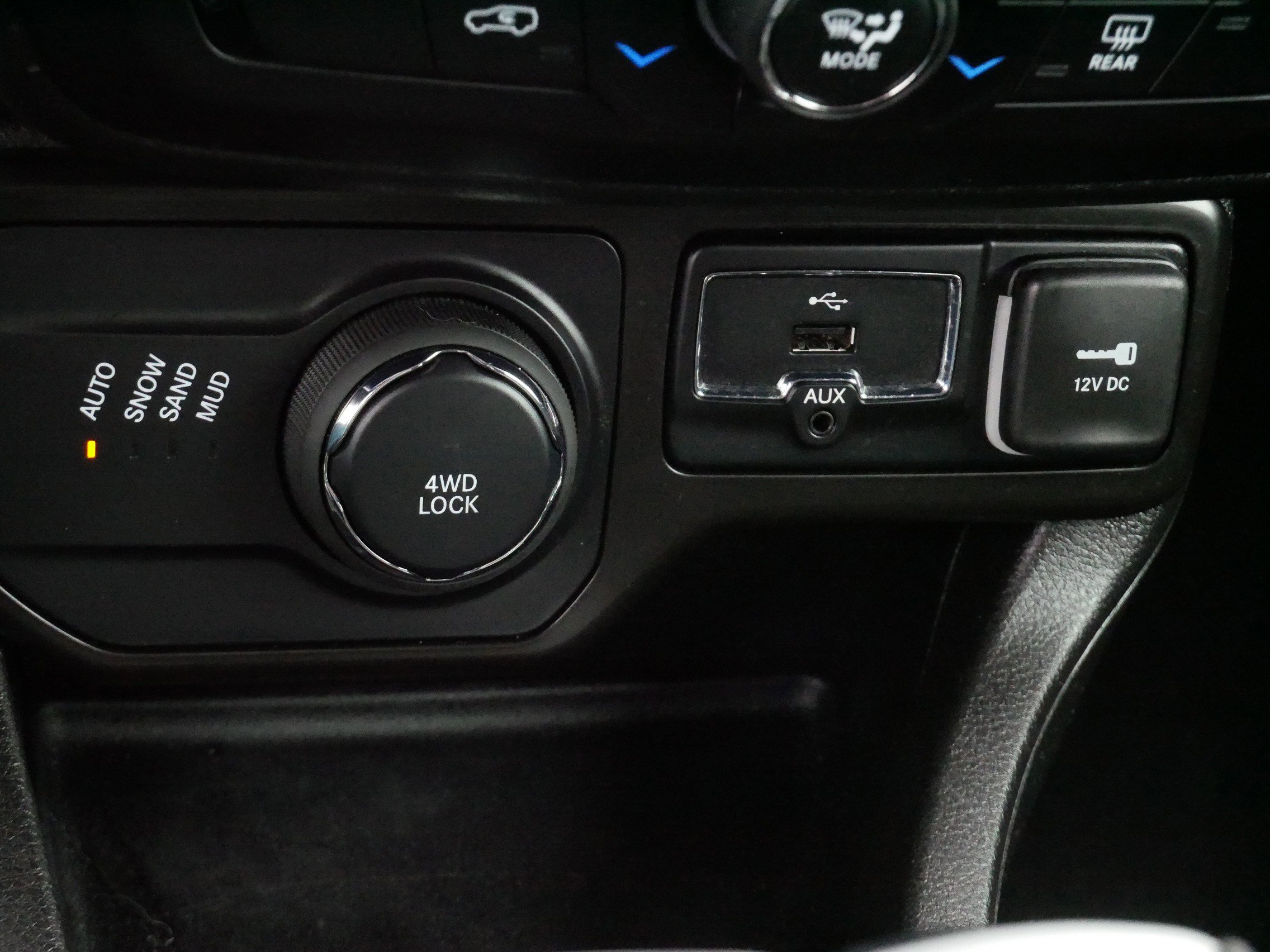 Used 2022 Jeep Renegade Latitude image 24