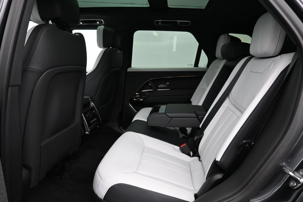 Used 2024 Land Rover Range Rover Sport Dynamic SE AWD/4WD image 21