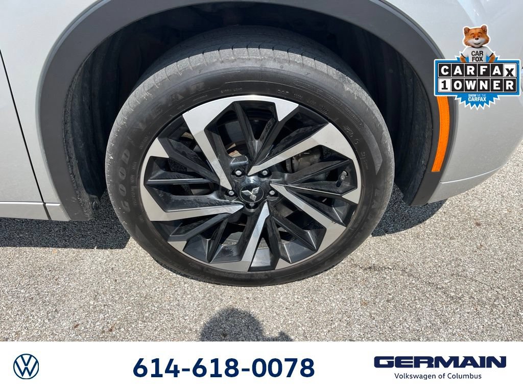 Used 2023 Mitsubishi Outlander SEL AWD/4WD image 12