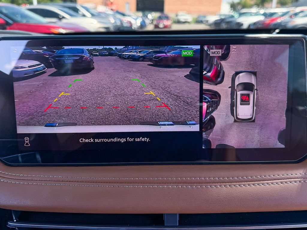 Used 2023 INFINITI QX60 Sensory w/ Vision Package AWD/4WD image 22