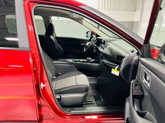 New 2026 Nissan Rogue SV image 30