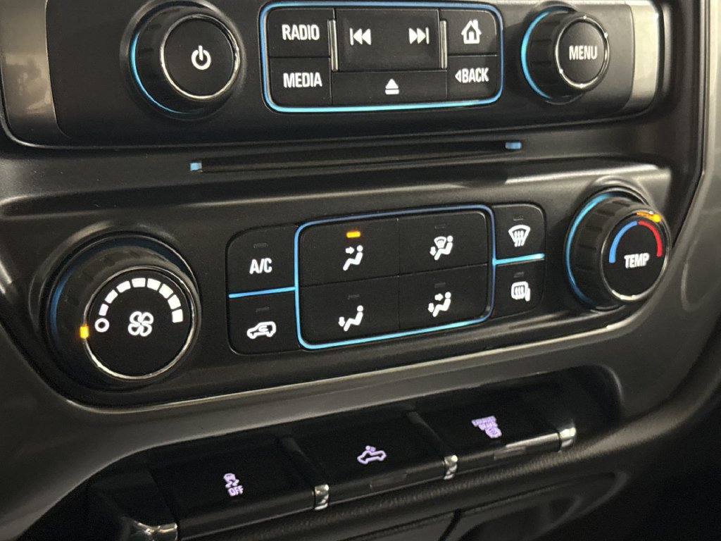 Used 2015 Chevrolet Silverado 2500 LT AWD/4WD image 15