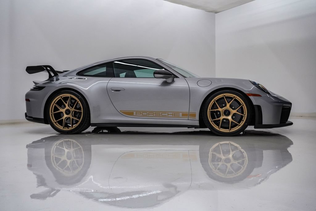 Certified 2026 Porsche 911 GT3 RWD image 9