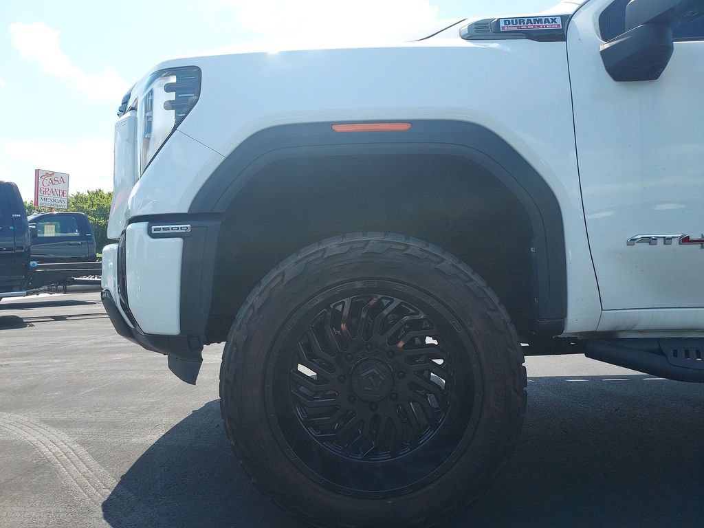 Used 2024 GMC Sierra 2500 AT4 w/ Technology Package AWD/4WD image 16