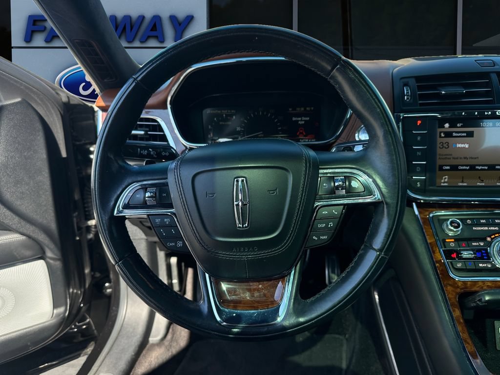 Used 2017 Lincoln Continental Black Label w/ Rear-seat Package AWD/4WD image 14