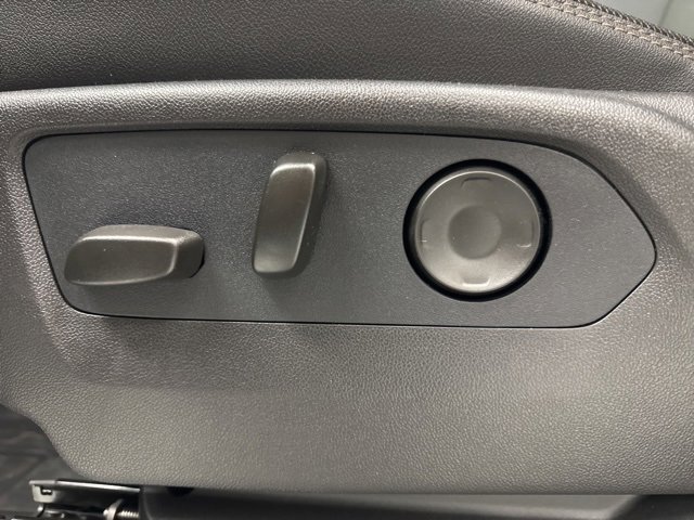 New 2026 Chevrolet Tahoe High Country w/ Sun And Tow Package image 11