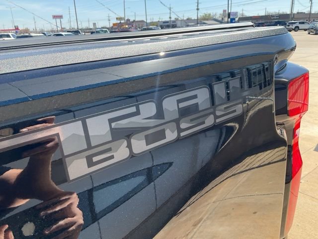 Used 2025 Chevrolet Silverado 2500 LTZ w/ LTZ Plus Package image 27