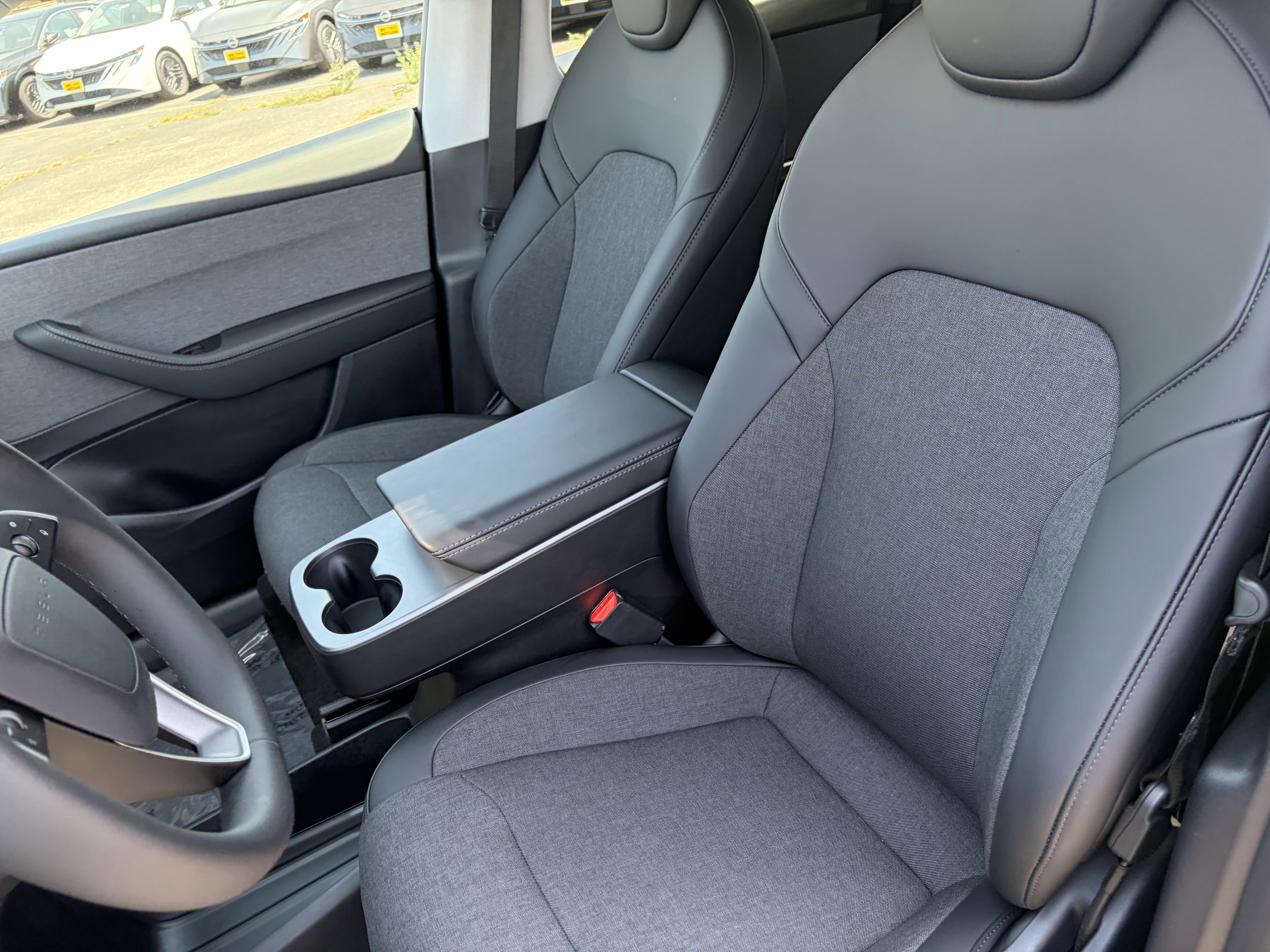 Used 2026 Tesla Model Y 2WD image 19