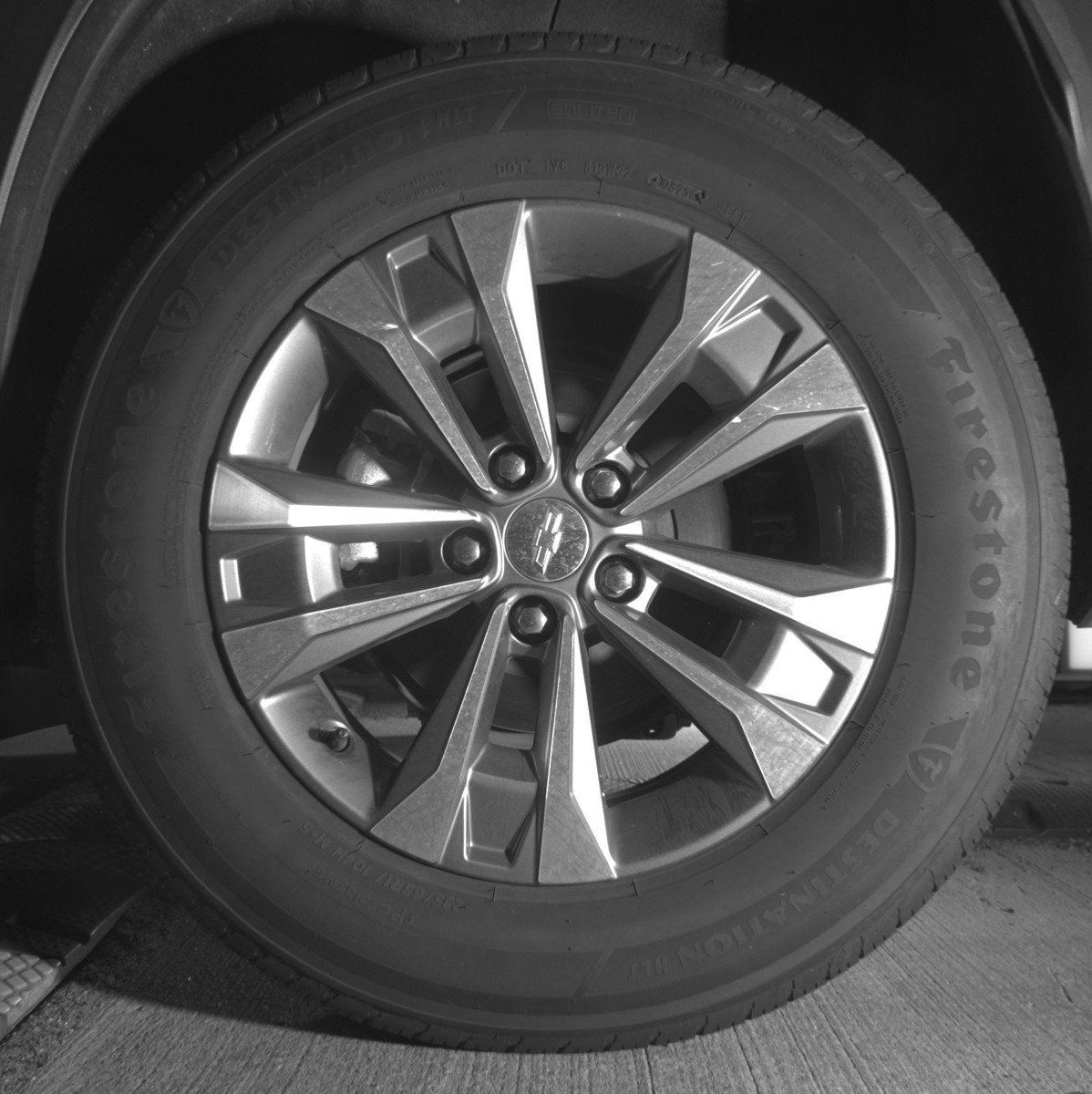 Used 2025 Chevrolet Equinox LT FWD image 14