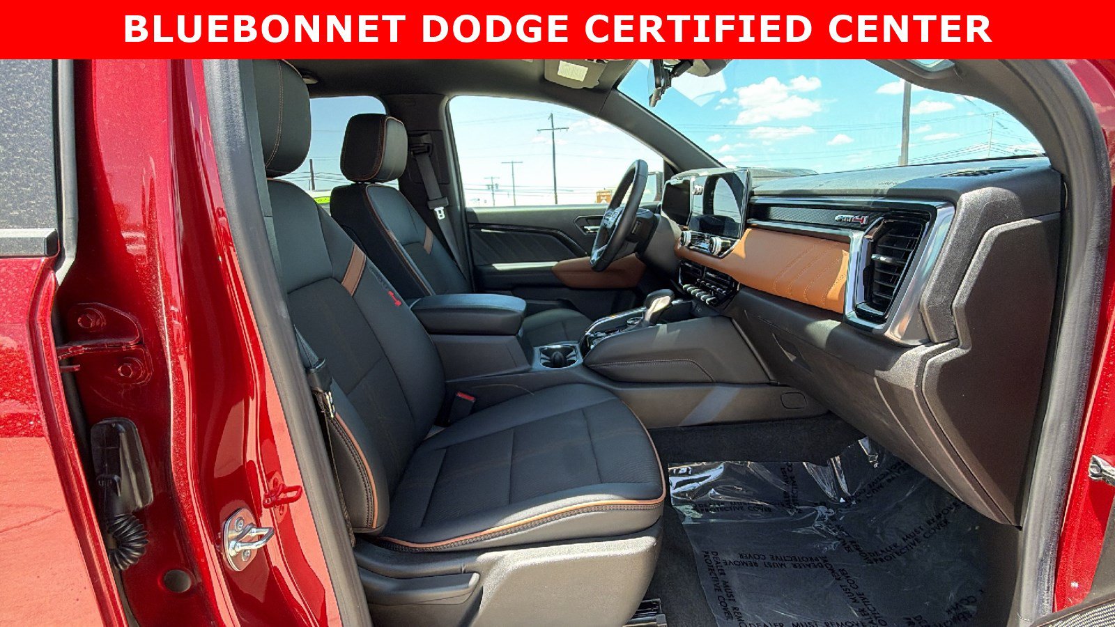 Used 2024 GMC Canyon AT4 w/ Technology Package AWD/4WD image 20