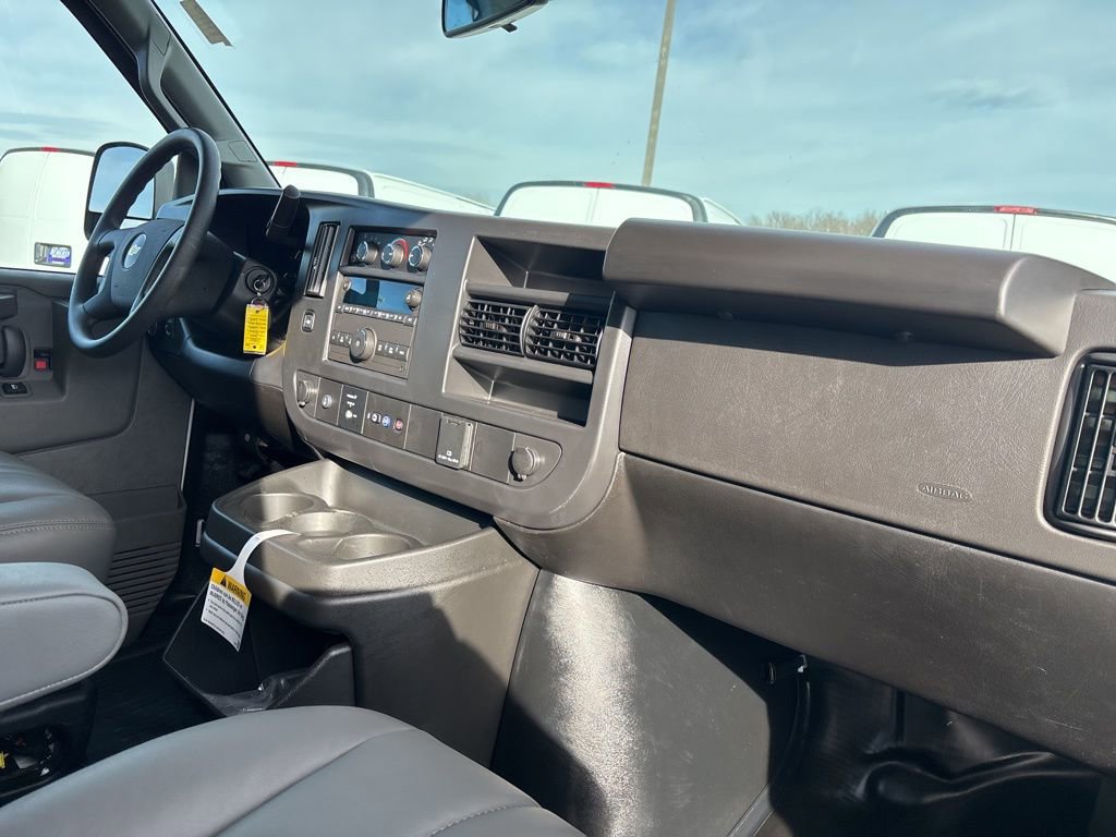 New 2025 Chevrolet Express 2500 w/ Driver Convenience Package image 48