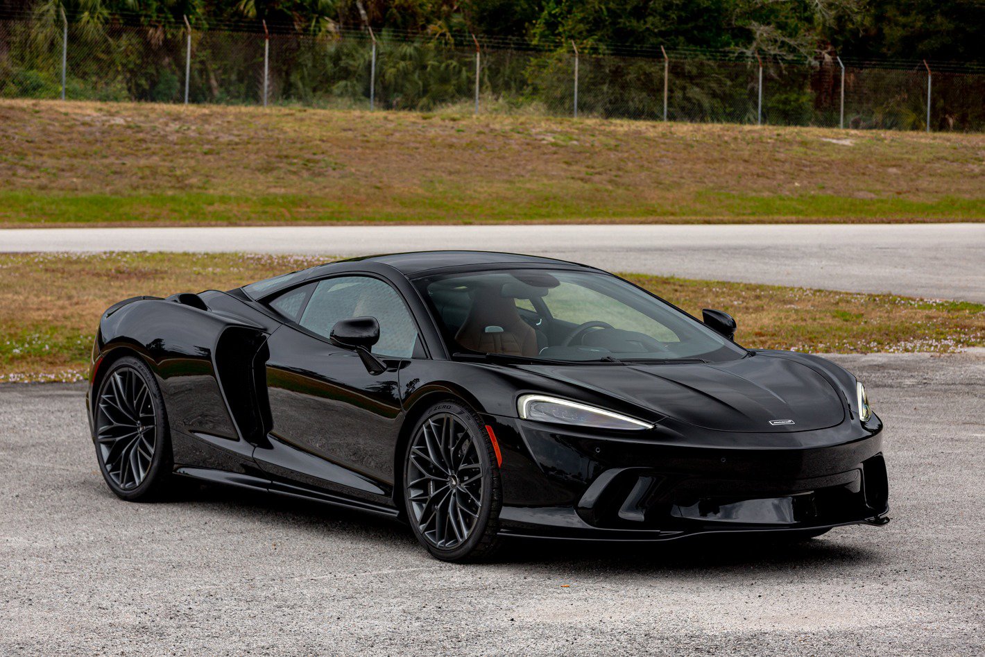 Used 2025 McLaren GTS image 27