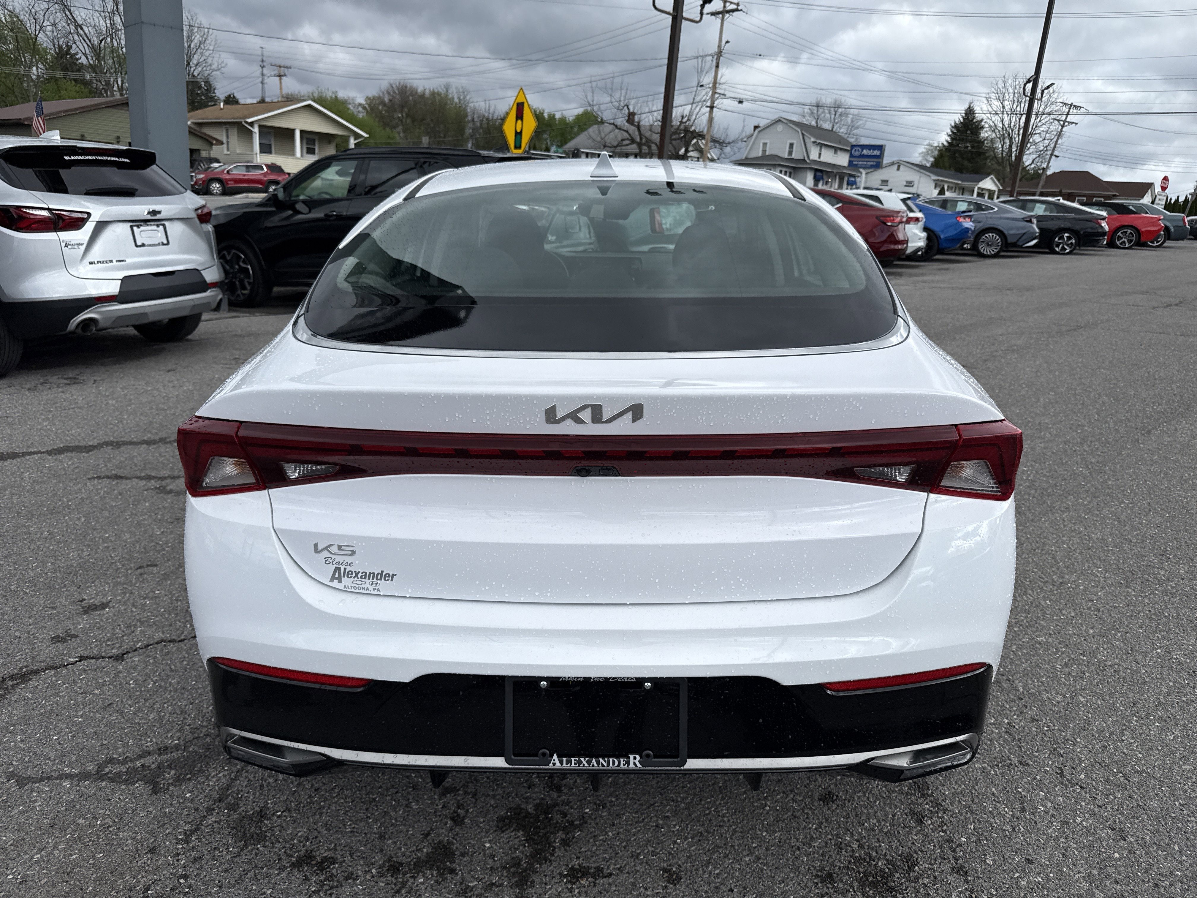 Used 2023 Kia K5 LXS video 4