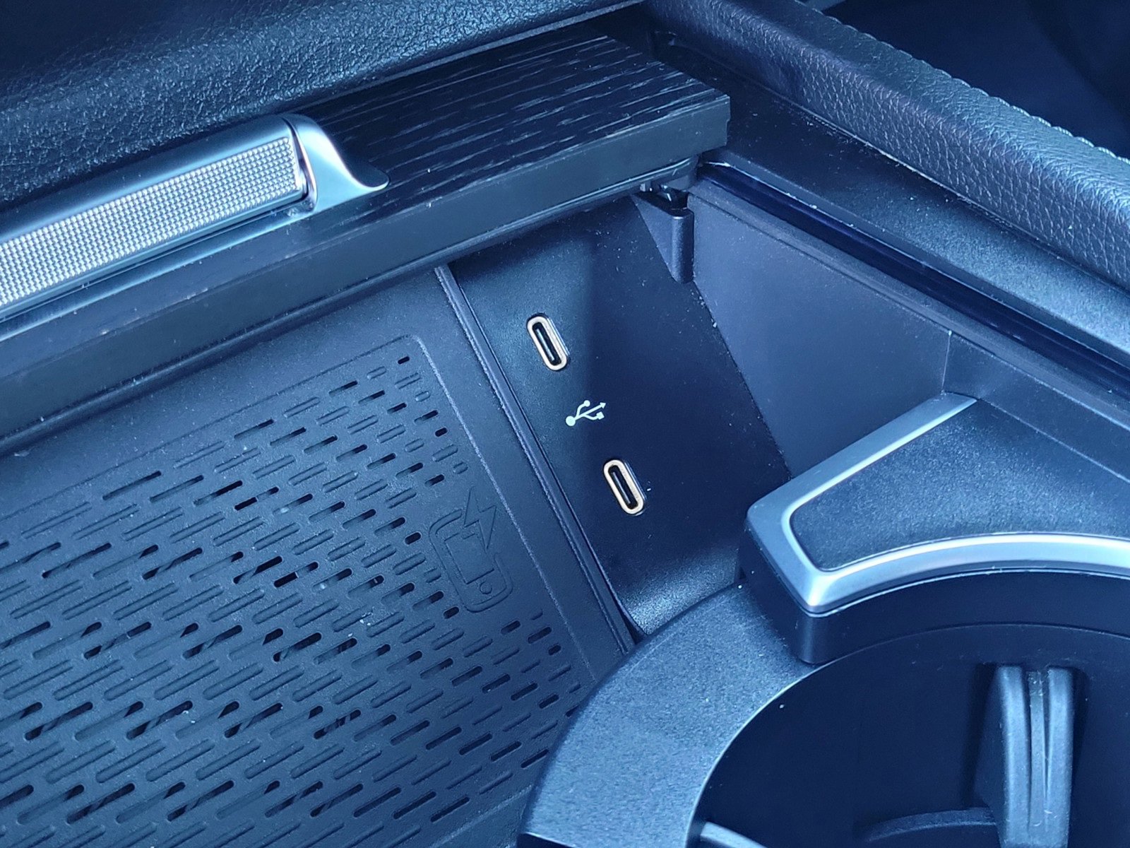 Used 2024 Mercedes-Benz GLS 450 4MATIC image 24