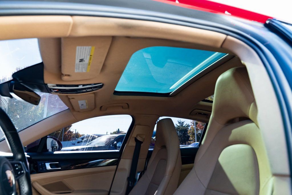 Used 2020 Porsche Panamera 4 w/ Premium Package Plus image 19