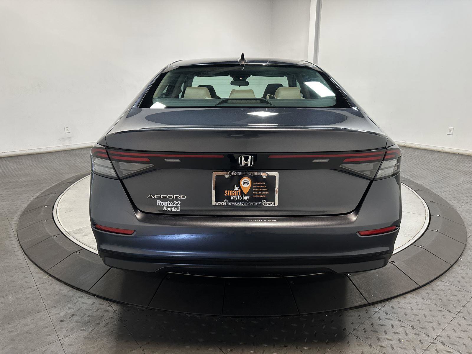 Certified 2023 Honda Accord EX image 11