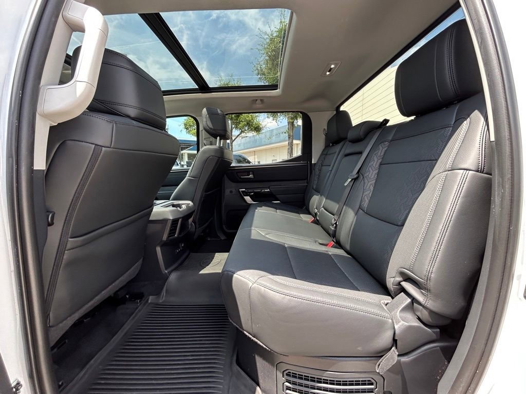 Used 2024 Toyota Tundra Limited AWD/4WD image 33