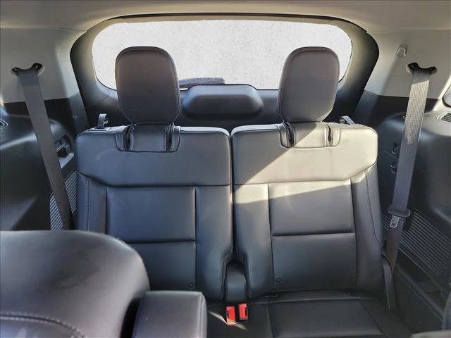 Used 2022 Ford Explorer XLT w/ Equipment Group 202A image 17