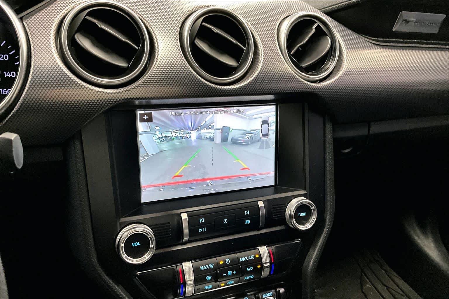 Used 2019 Ford Mustang Coupe w/ Equipment Group 101A RWD image 26
