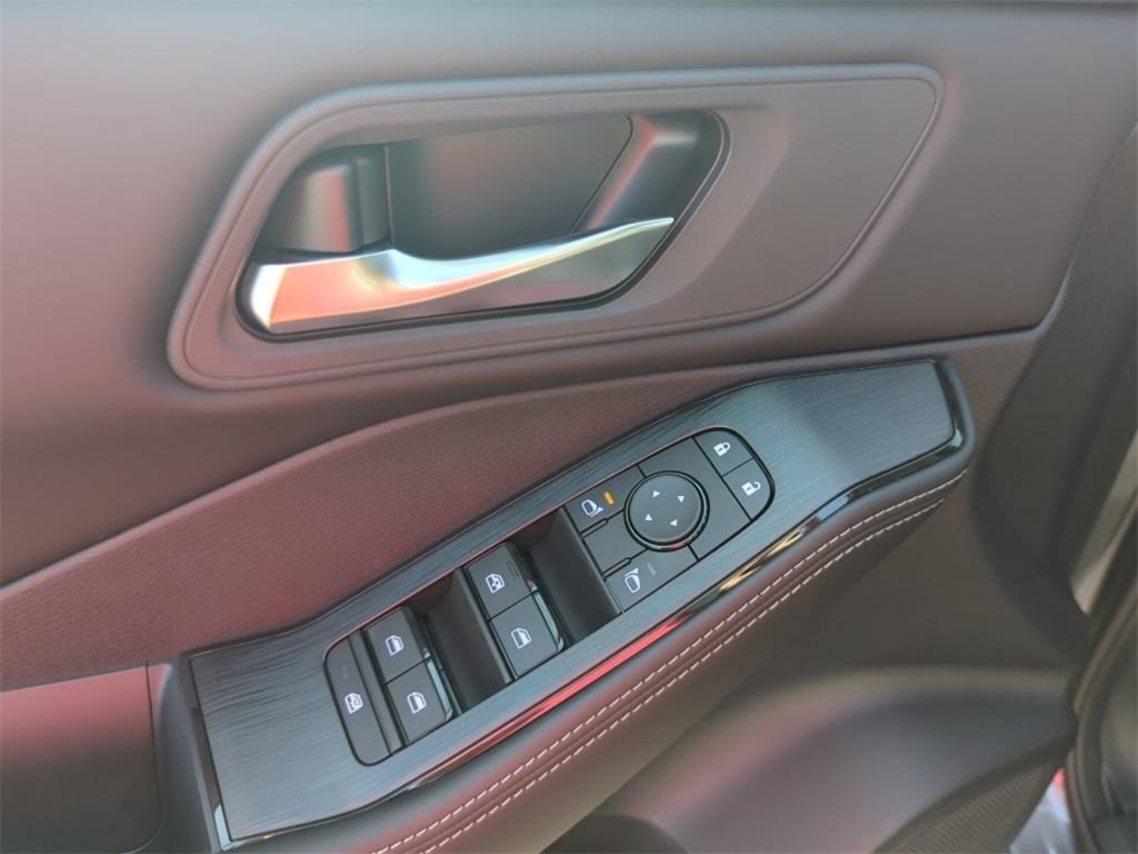 New 2026 Nissan Rogue SV image 10