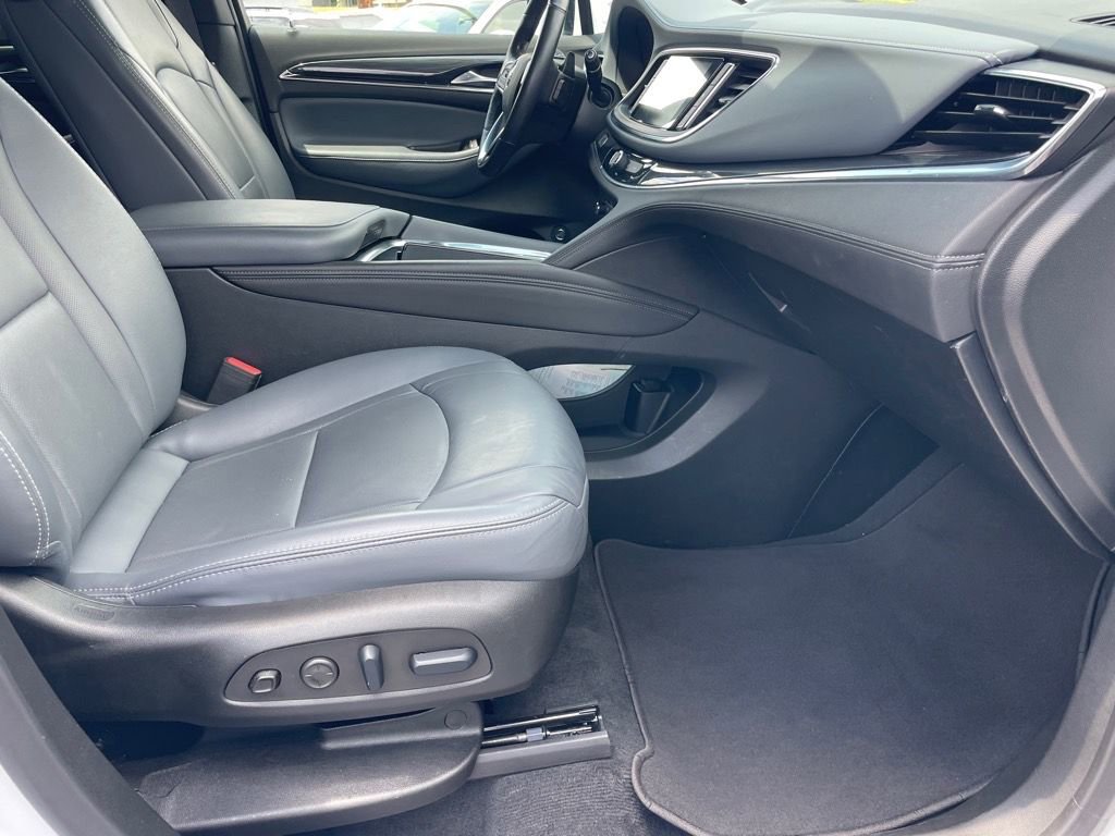 Certified 2024 Buick Enclave Premium image 27