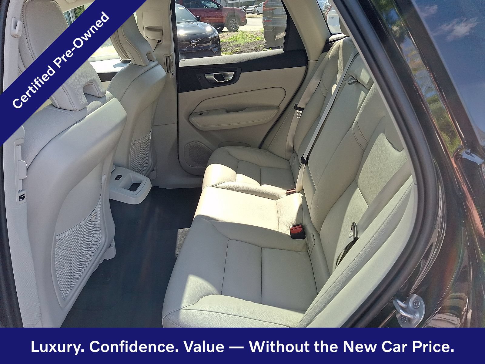 Certified 2024 Volvo XC60 B5 Core w/ Climate Package AWD/4WD image 11