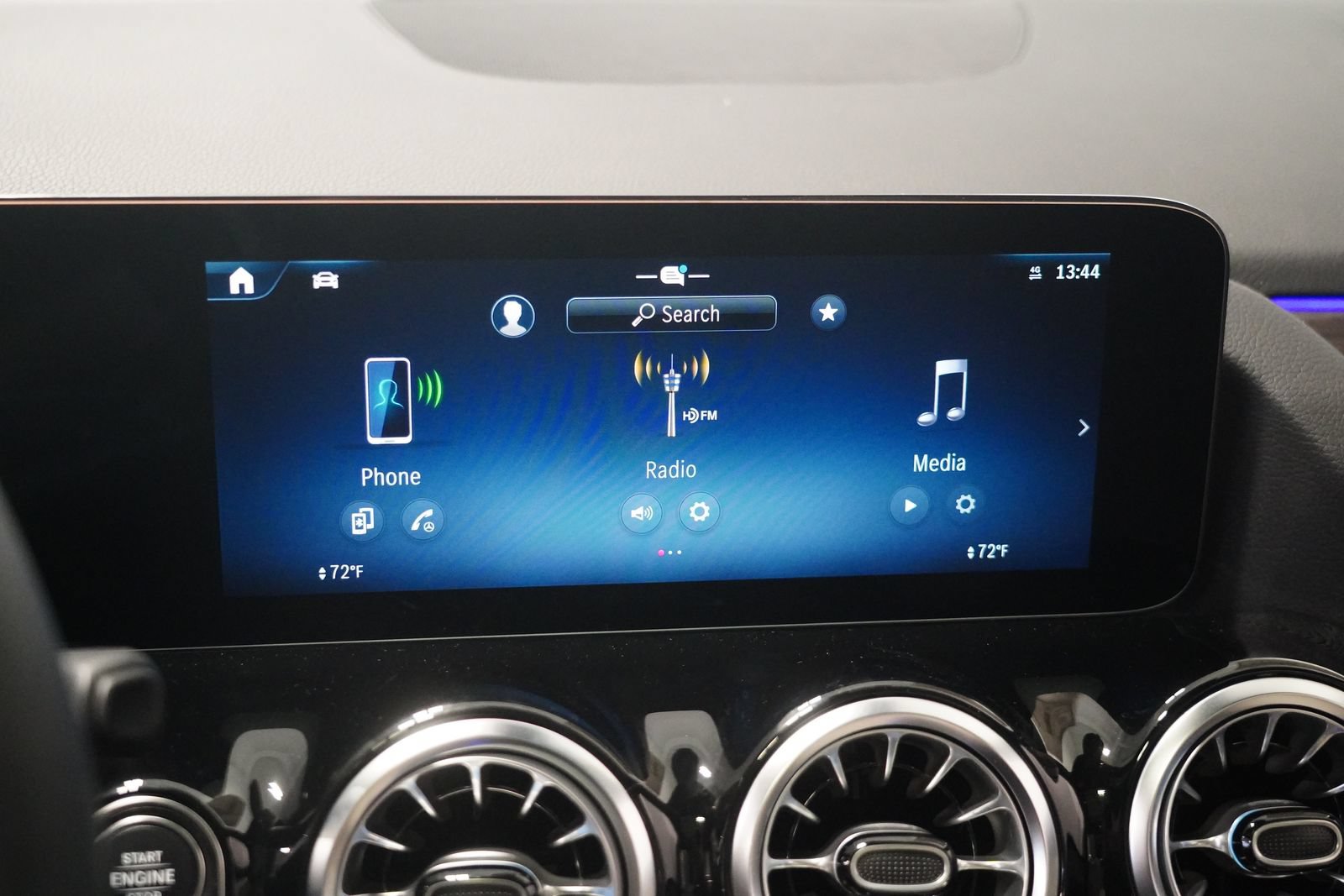 New 2026 Mercedes-Benz GLA 250 4MATIC image 24