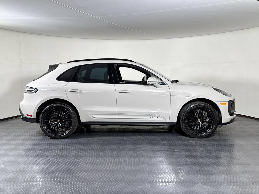 Certified 2024 Porsche Macan GTS AWD/4WD image 8