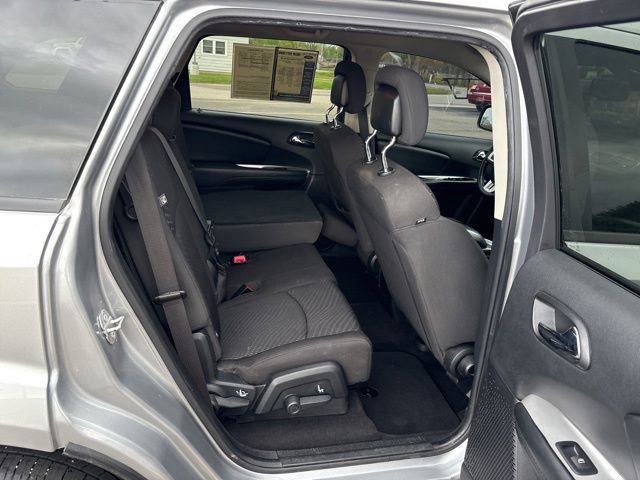 Used 2018 Dodge Journey SE w/ Blacktop Package FWD image 10