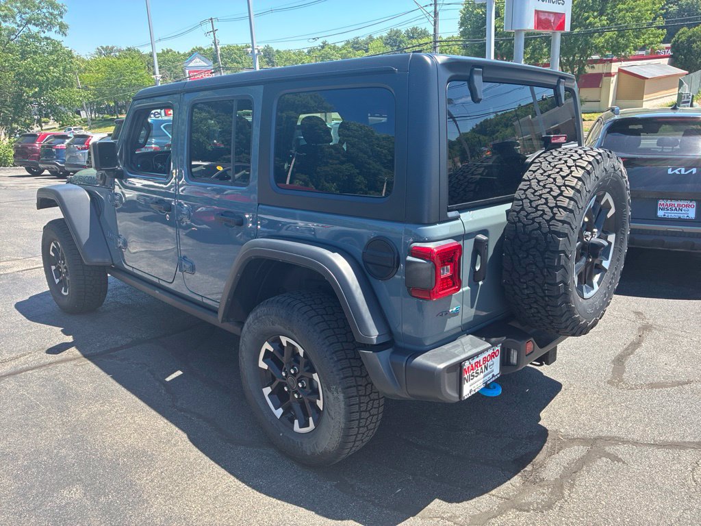 Used 2024 Jeep Wrangler Unlimited Rubicon 4xe AWD/4WD image 5
