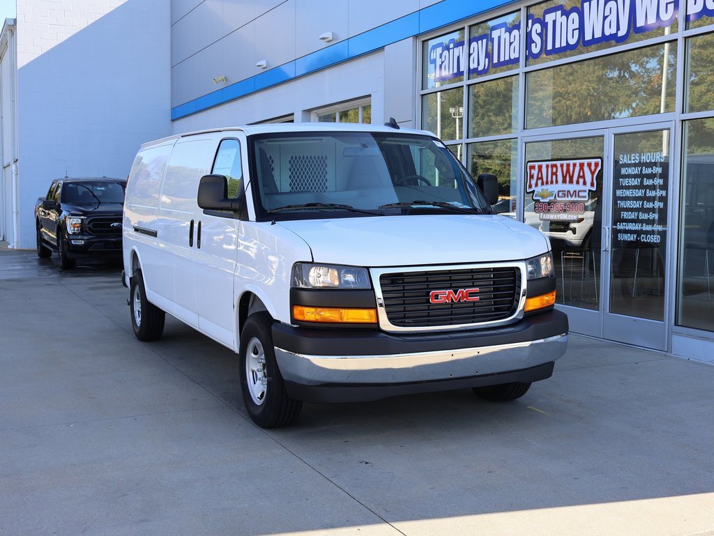 New 2025 GMC Savana 3500 Extended w/ Driver Convenience Package image 2